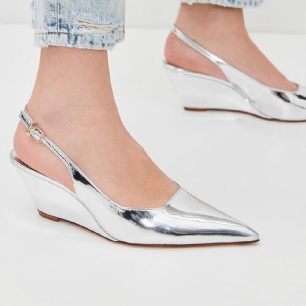 Larroude Silver LouLou Mirror Pump Size 8